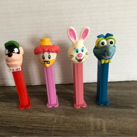 Vintage PEZ Dispensers Collection - Picture 8 of 9